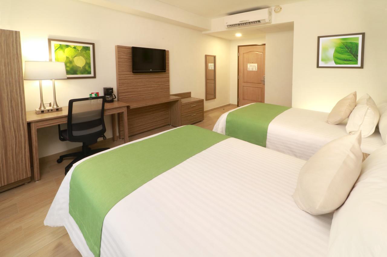 Wyndham Garden Monterrey Valle Real Exterior foto